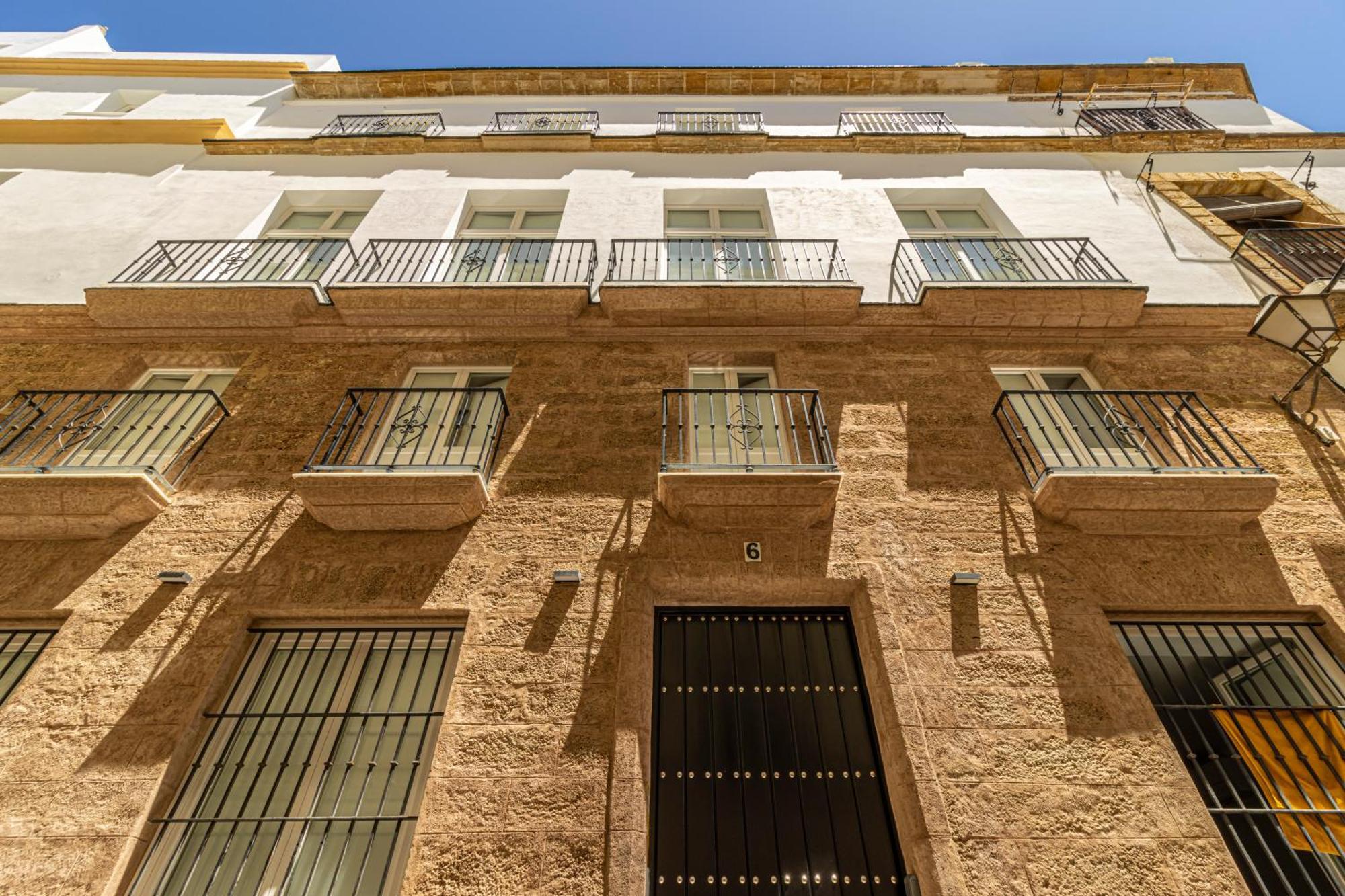 Allo Apartments San Roque Bajo A Cadice Esterno foto